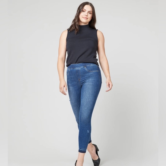 SPANX NWOT Distressed Ankle Skinny Leg Jeans - Picture 3 of 6